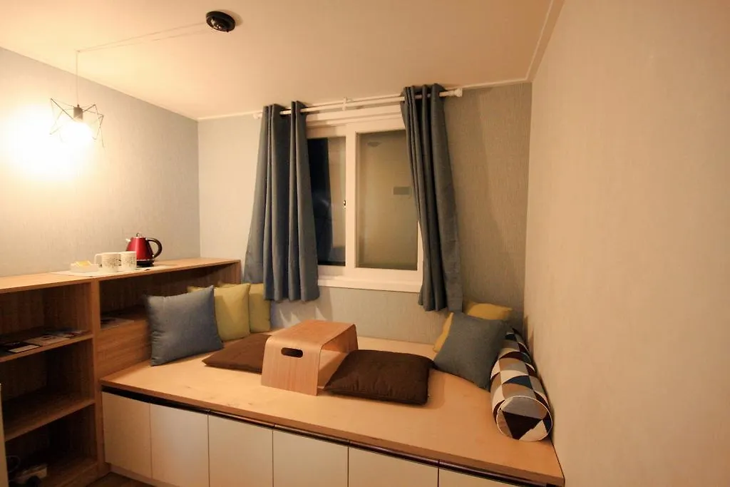 Seochon B&B Suran Seoel Bed & Breakfast