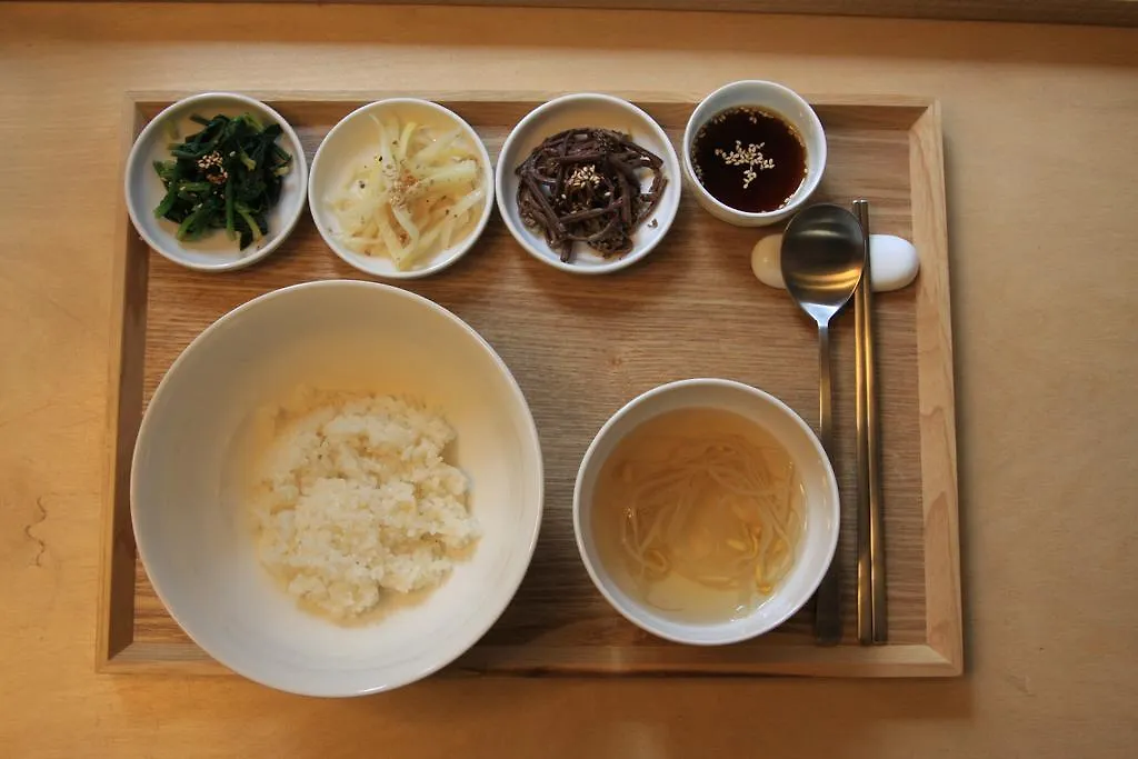 Seochon B&B Suran Seoel Bed & Breakfast