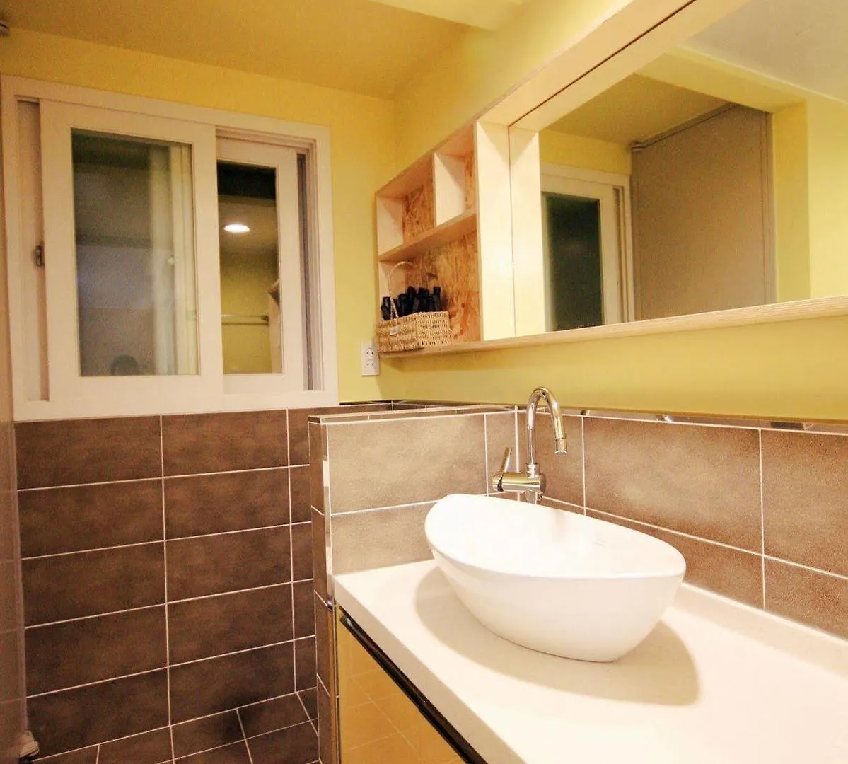 Seochon B&B Suran Seoel Bed & Breakfast
